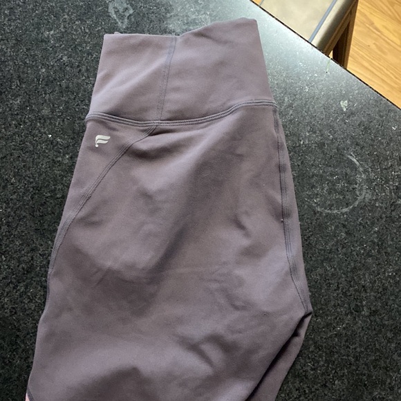 Fabletics PowerHold Leggings - Picture 4 of 5